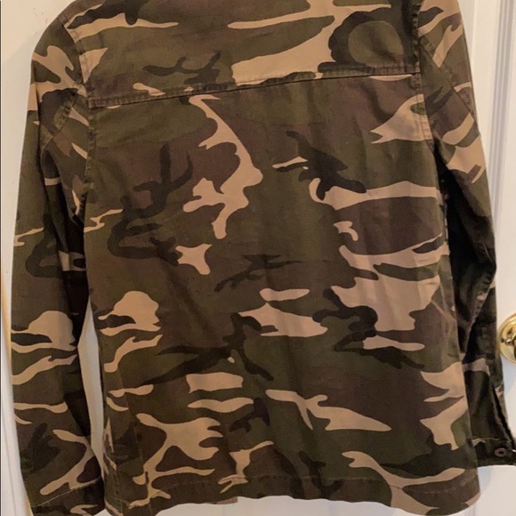 camo print jacket - Picture 2 of 3